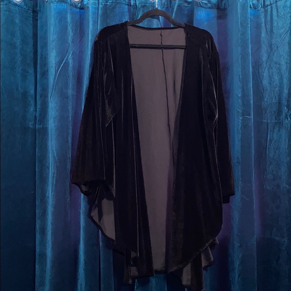 Vintage black velvet kimono.